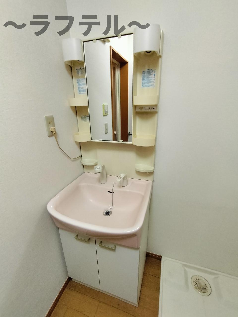 洗面設備　別部屋イメージ写真