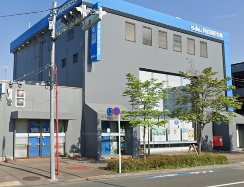 銀行　西武信用金庫河辺支店（銀行）まで124m