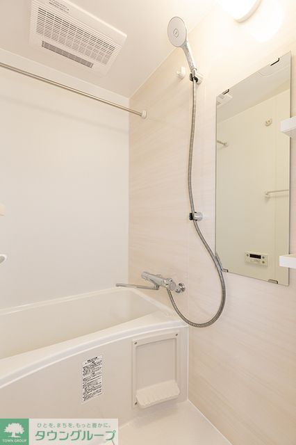 バス・シャワールーム　※写真は同タイプ住戸です。