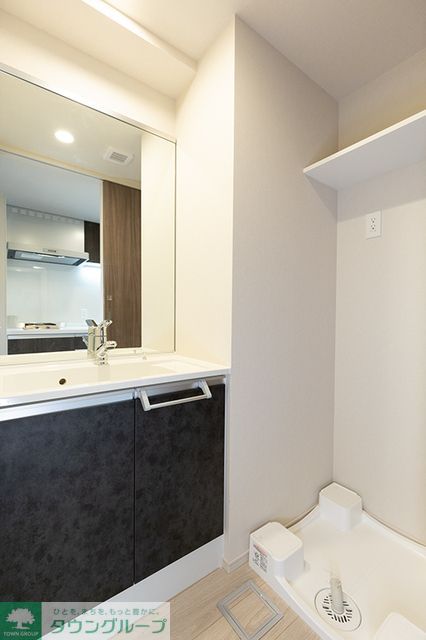 洗面設備　※写真は同タイプ住戸です。