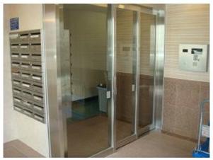 エントランス　共用部分の管理体制も良好です★