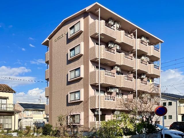 【静岡市駿河区手越原のマンションの建物外観】