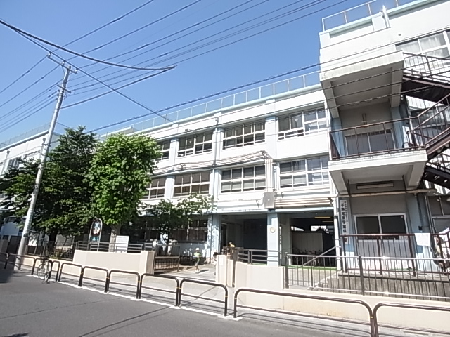 【魚地マンションの小学校】