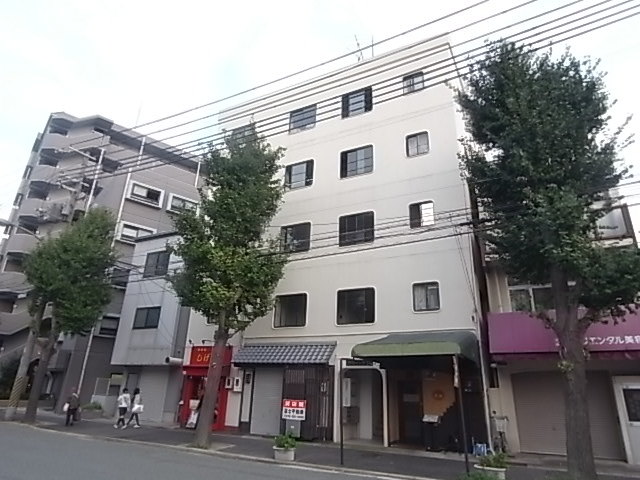 神戸市灘区稗原町のマンションの建物外観