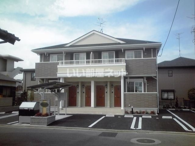 愛媛県西条市喜多台（アパート）の賃貸物件の外観