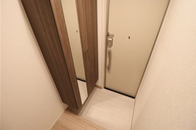 【D-room畑沢Bの玄関】