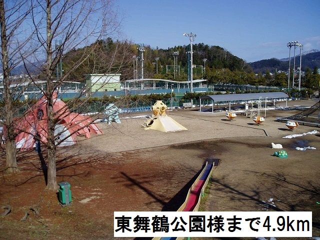 【舞鶴市田中町のアパートの公園】