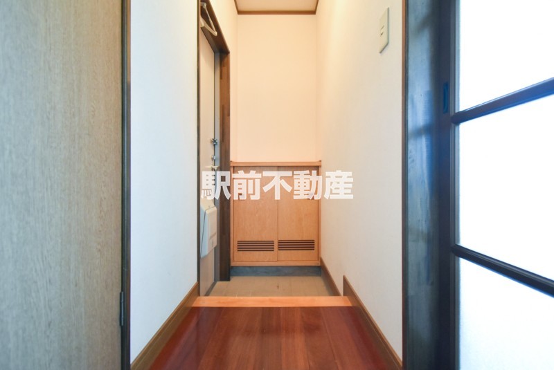 玄関　シューズボックスあります☆