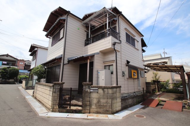 河内長野市松ケ丘中町のその他の建物外観