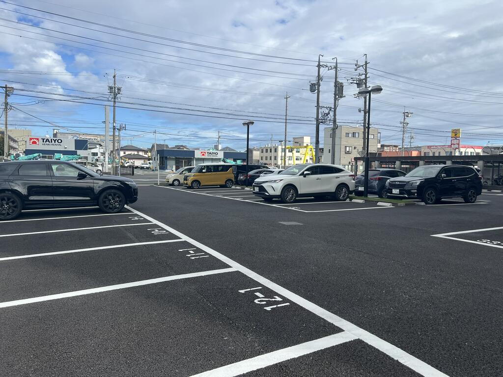 【ザ・エンブル・サウス静岡の駐車場】