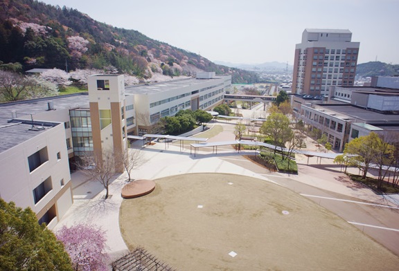 【姫路市上大野のマンションの大学・短大】