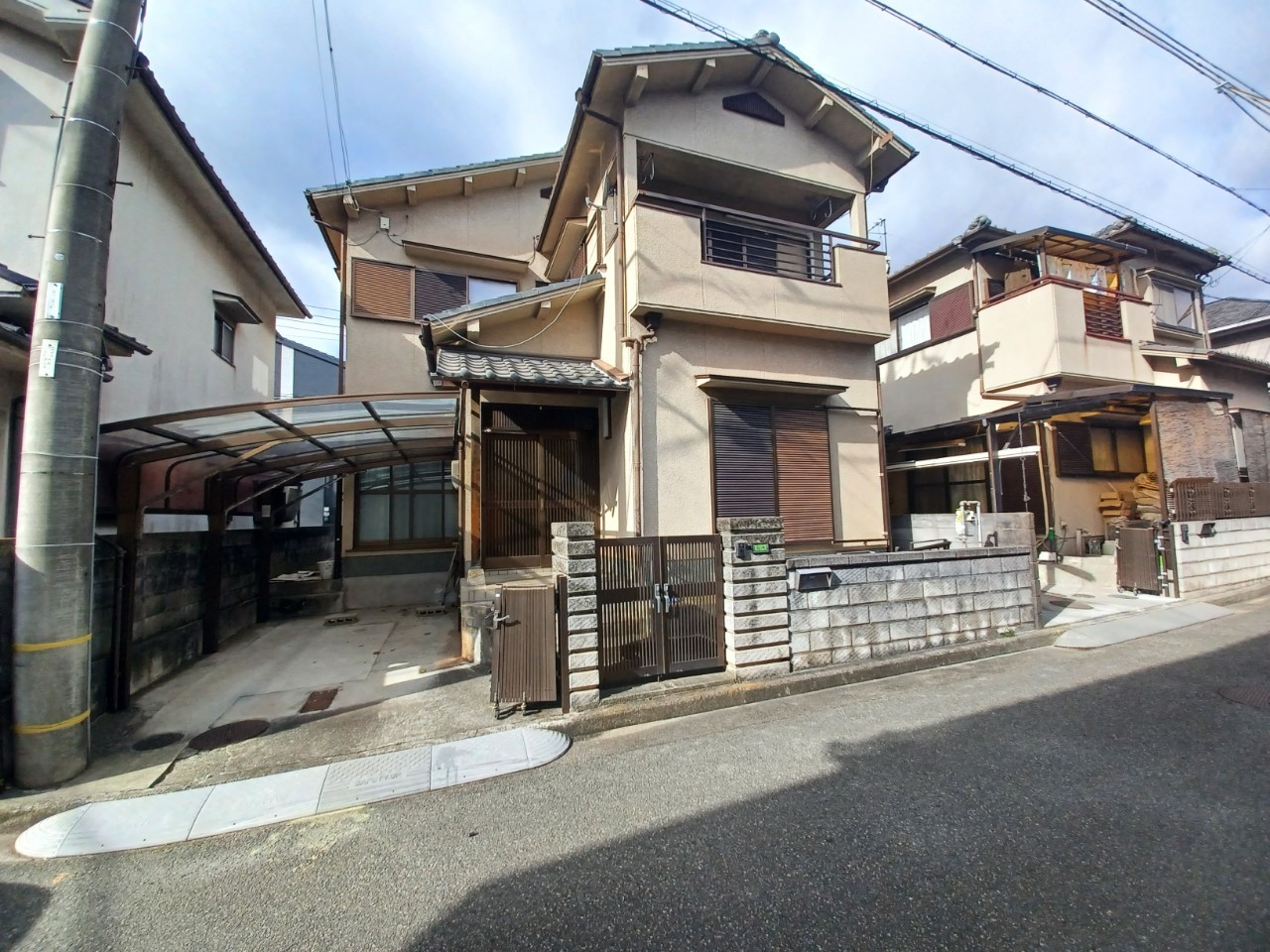 米田戸建の建物外観