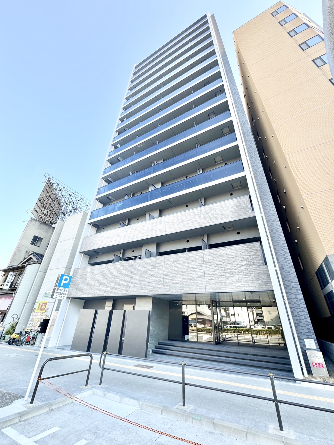 名古屋市中区大須のマンションの建物外観