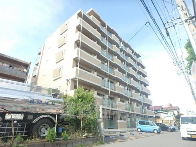 京都市伏見区深草西浦町４丁目のマンションの建物外観