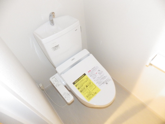 リブリ・緑の丘のトイレ写真