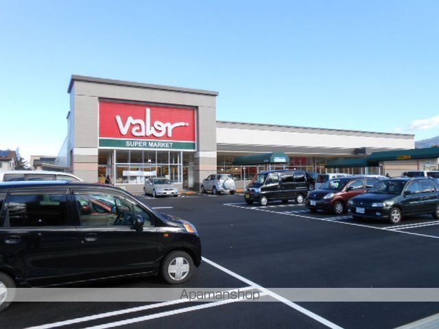 スーパー　バロー（スーパー）まで807m