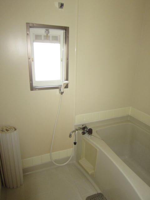 バス・シャワールーム　風呂