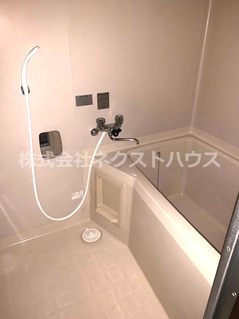 バス・シャワールーム　別部屋参考写真です