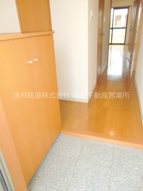 玄関　※他部屋参照