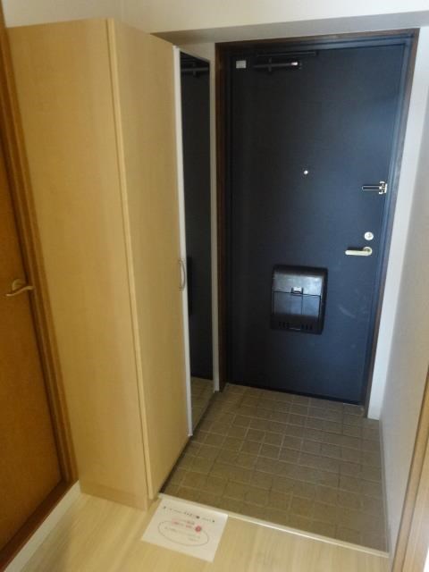 玄関　※参考写真※