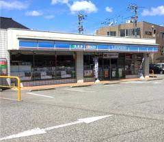 コンビニ　ローソン金沢有松店（コンビニ）まで524m