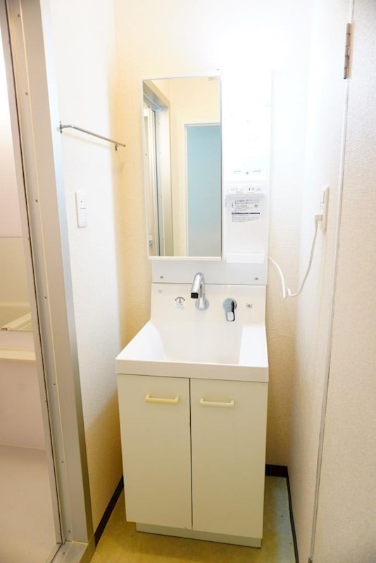 洗面設備　独立洗面化粧台あり
