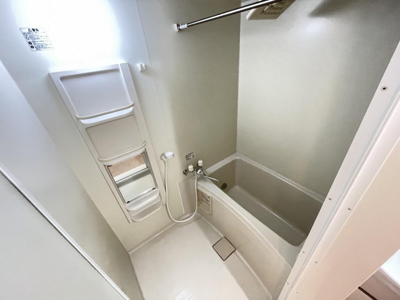 バス・シャワールーム　浴室