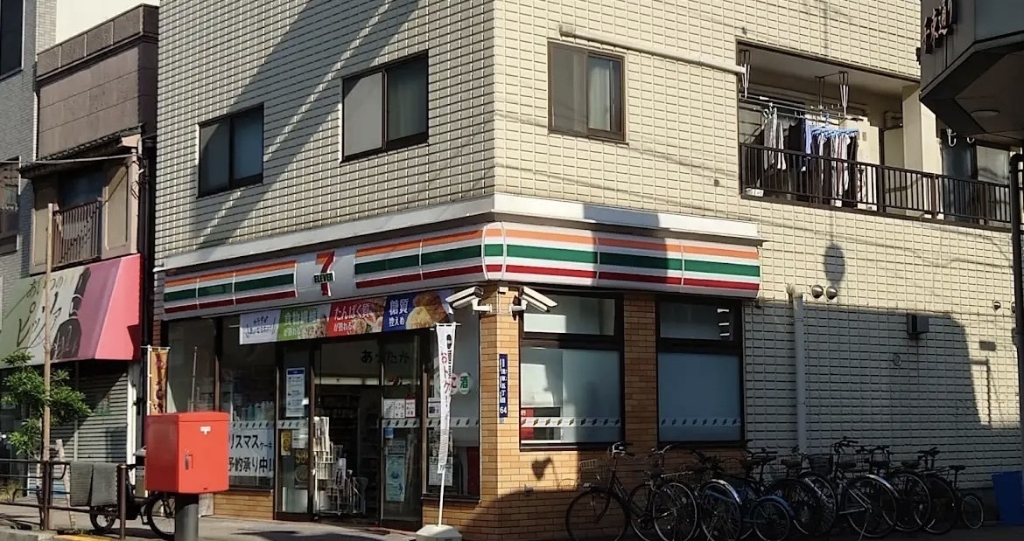 コンビニ　セブンイレブン 浅草店（コンビニ）まで185m