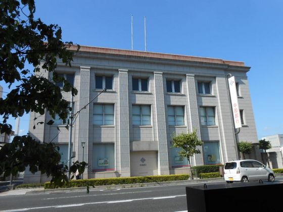 銀行　中国銀行奉還町支店（銀行）まで676m