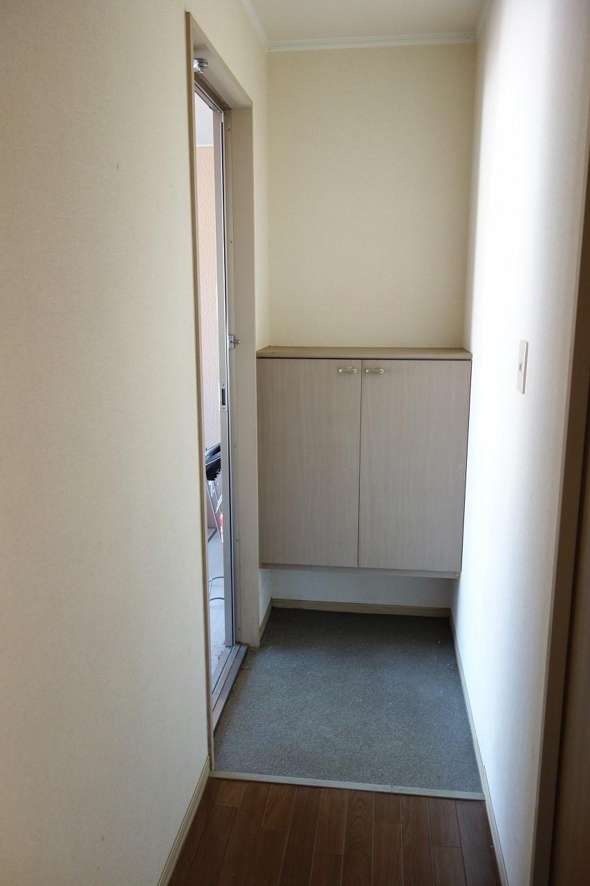 収納　小物飾りのできるシューズボックスあり♪