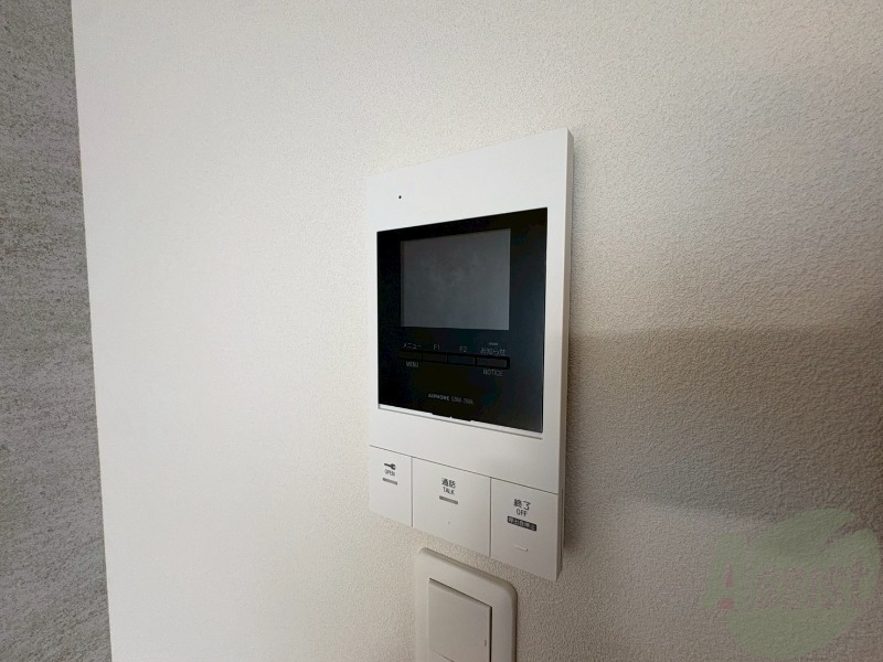 セキュリティ　モニタ付インターホンでセキュリティ面も安心です。