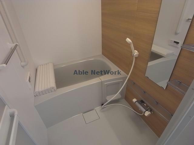 バス・シャワールーム　バス