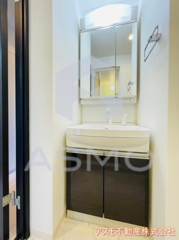 洗面設備　※同物件　別間取り　参考写真