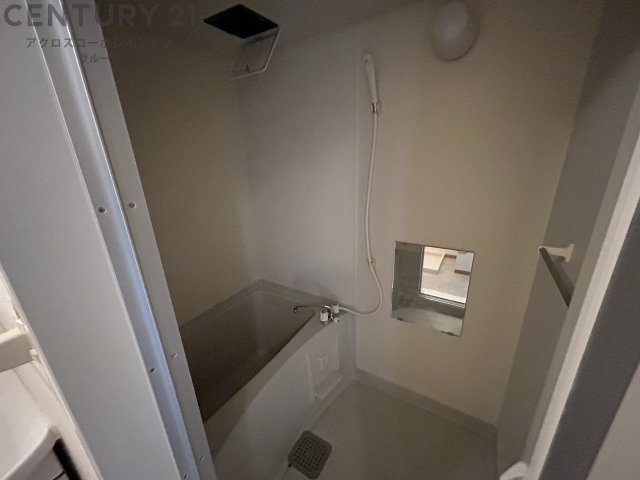 バス・シャワールーム　バストイレ別でおすすめです☆