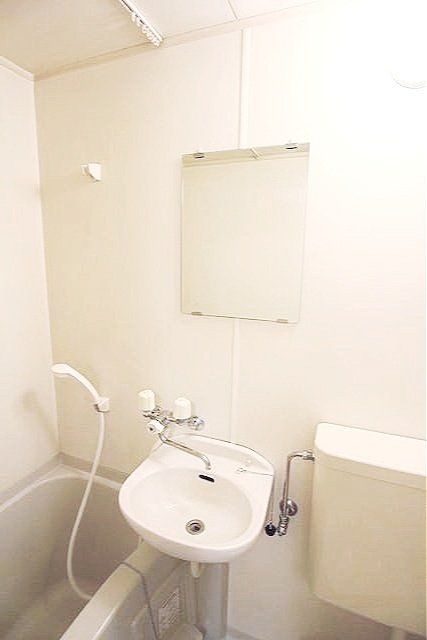 洗面設備　お部屋探しは株式会社　タウンハウジング　までお気軽にお問合…