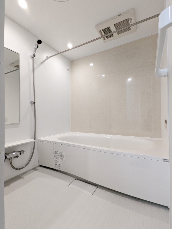 バス・シャワールーム　図面と現状に相違がある場合には現状を優先