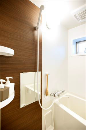 バス・シャワールーム　浴室 同型シリーズ参考写真