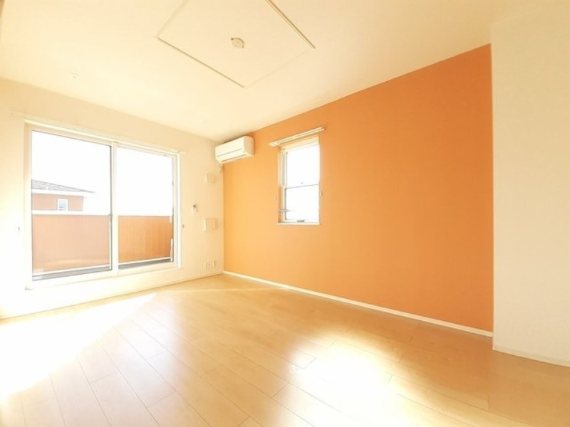 居室・リビング　図面と現状に相違がある場合には現状を優先