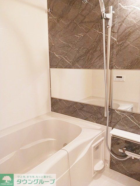 バス・シャワールーム　お部屋探しは株式会社　タウンハウジング　までお気軽にお問合…