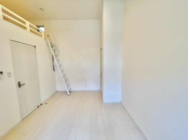 居室・リビング　同タイプ施工例