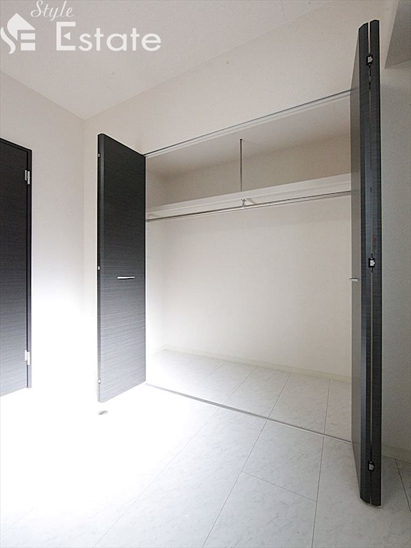 収納　クローゼット