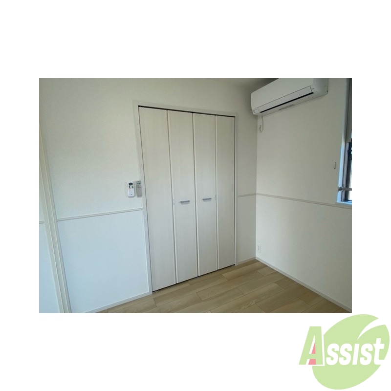 収納　お部屋の一番広いクローゼットはこちらです