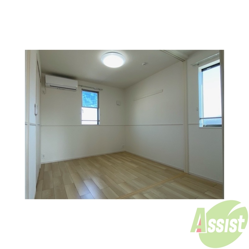 その他部屋・スペース　寝室は引戸の位置が調整して広さを決めれます