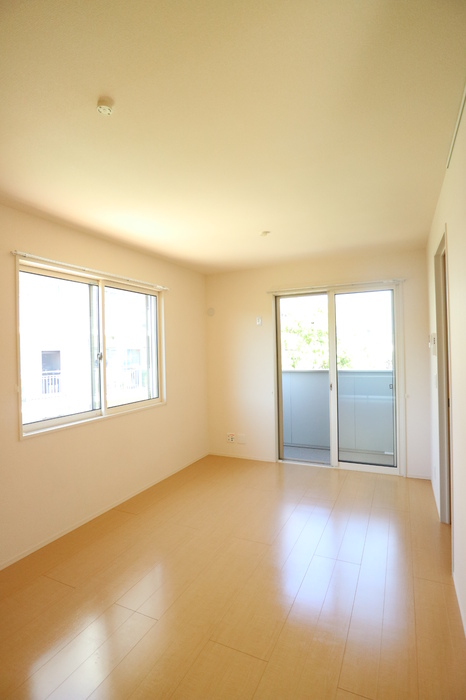 居室・リビング　エアコン付きで初期費用を抑えられます☆