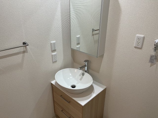 洗面設備　独立洗面化粧台付き☆