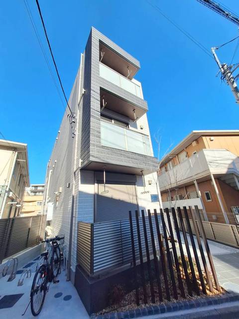 建物外観　築浅2023年11月完成