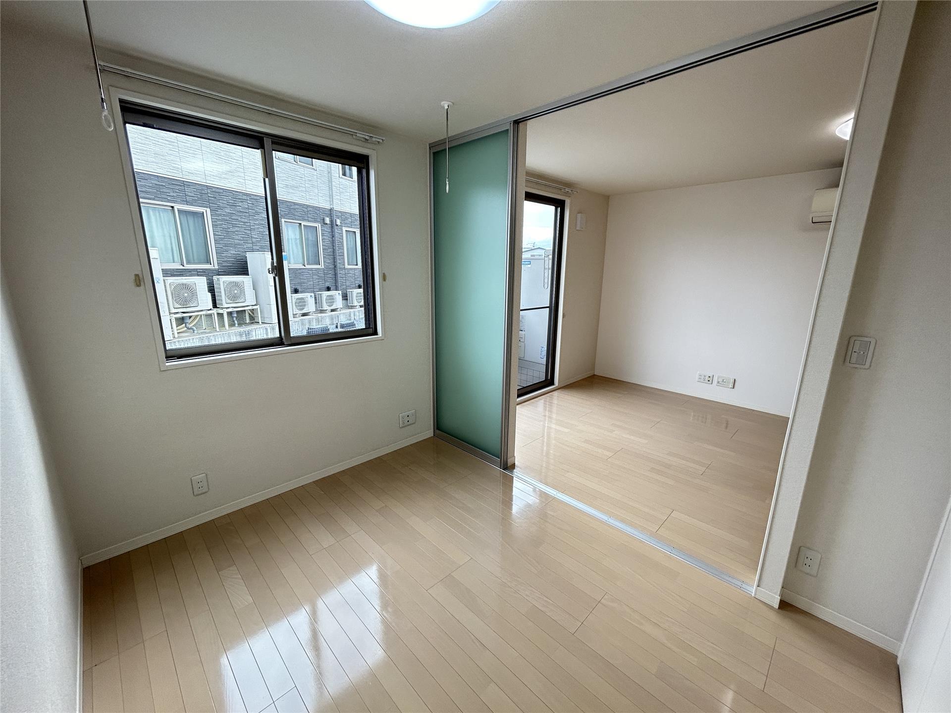 居室・リビング　洋室