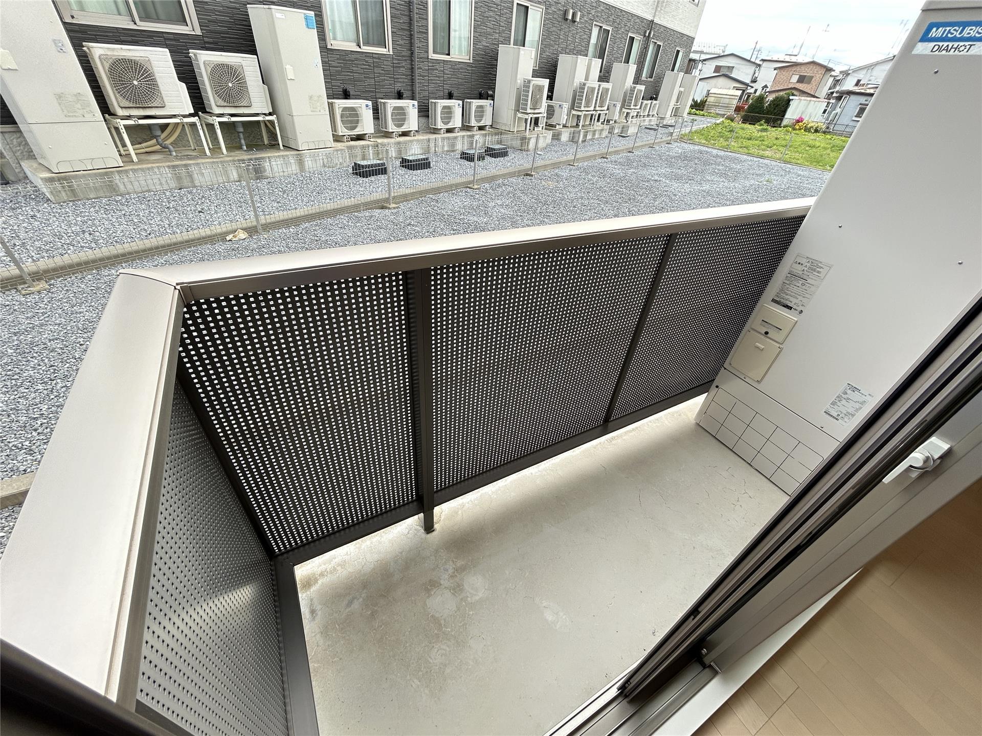 バルコニー　バルコニー