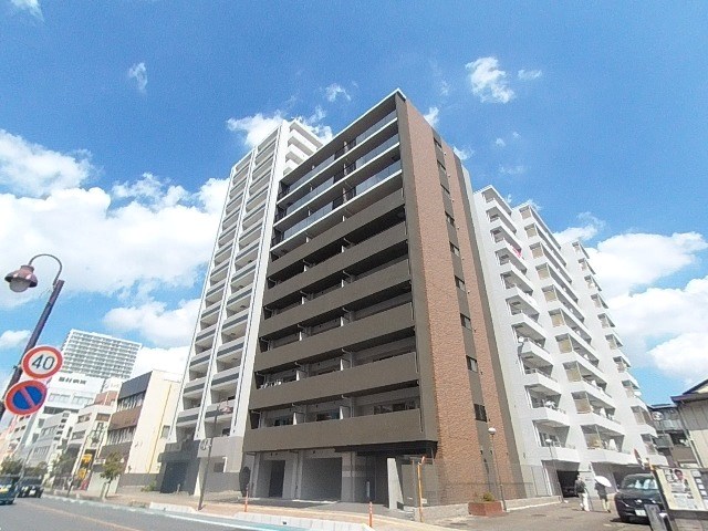 建物外観　お問い合わせは【048-776-5175】レーベンハウス上尾