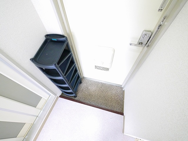 玄関　シンプルで使いやすい玄関です